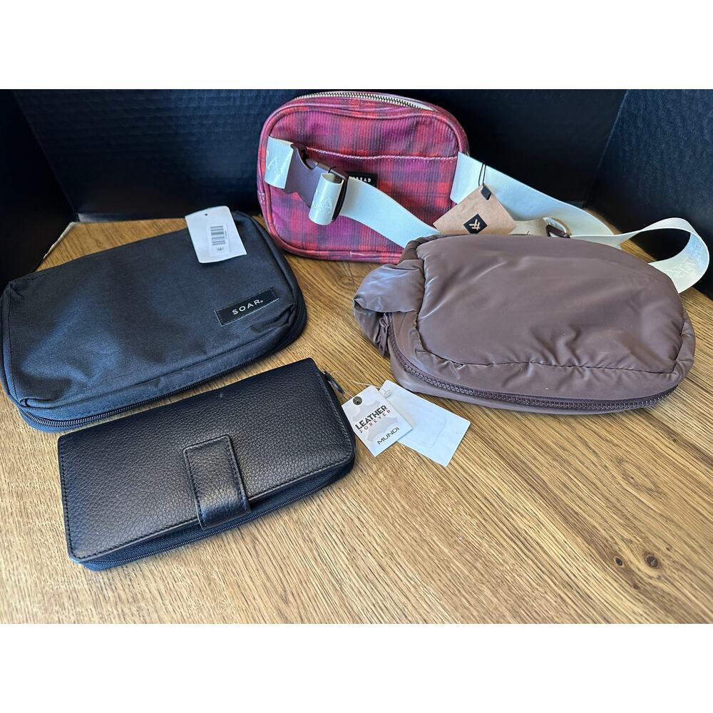 Lot of (4) Women’s Bags Thread, Mundi, Soar, Mine